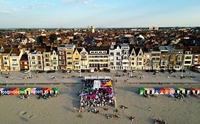 Hotel Merveilleux Cote Mer
