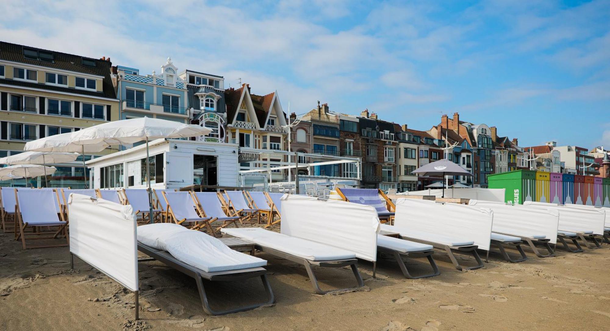 Hotel Merveilleux Cote Mer Duinkerke Buitenkant foto