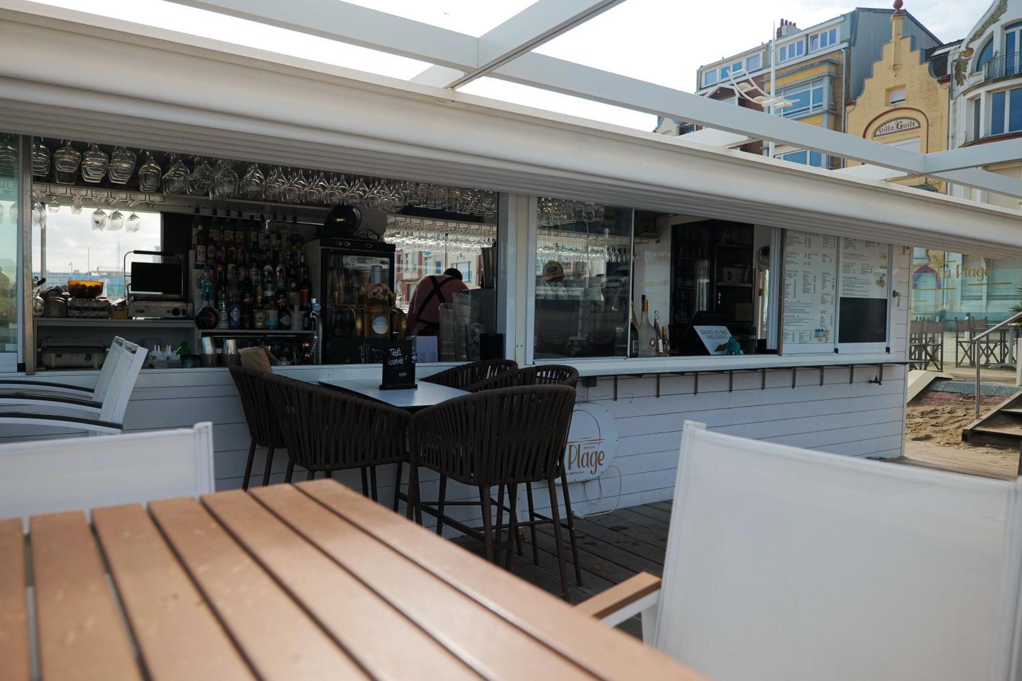 Hotel Merveilleux Cote Mer Duinkerke Buitenkant foto