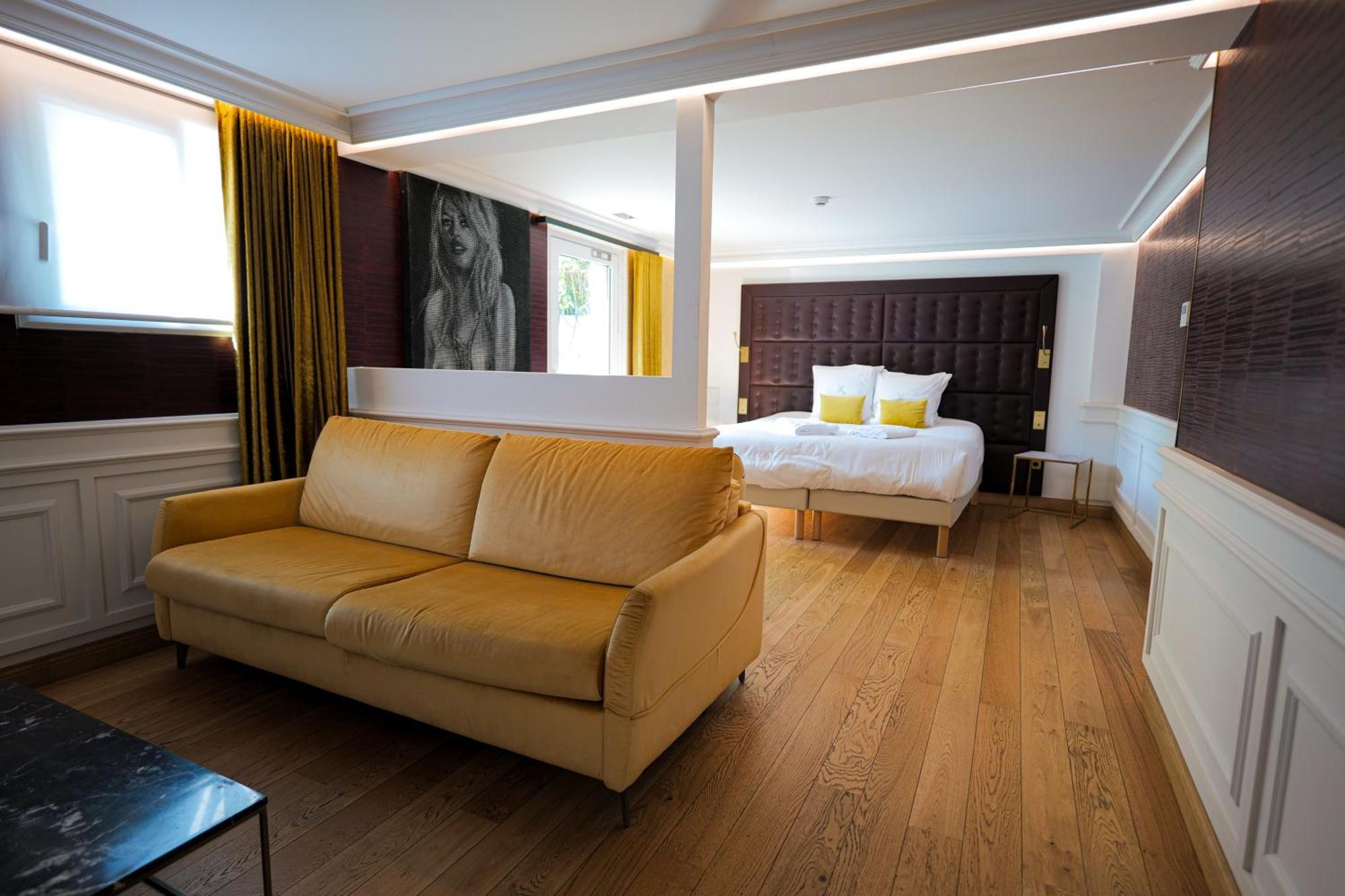Hotel Merveilleux Cote Mer Duinkerke Buitenkant foto