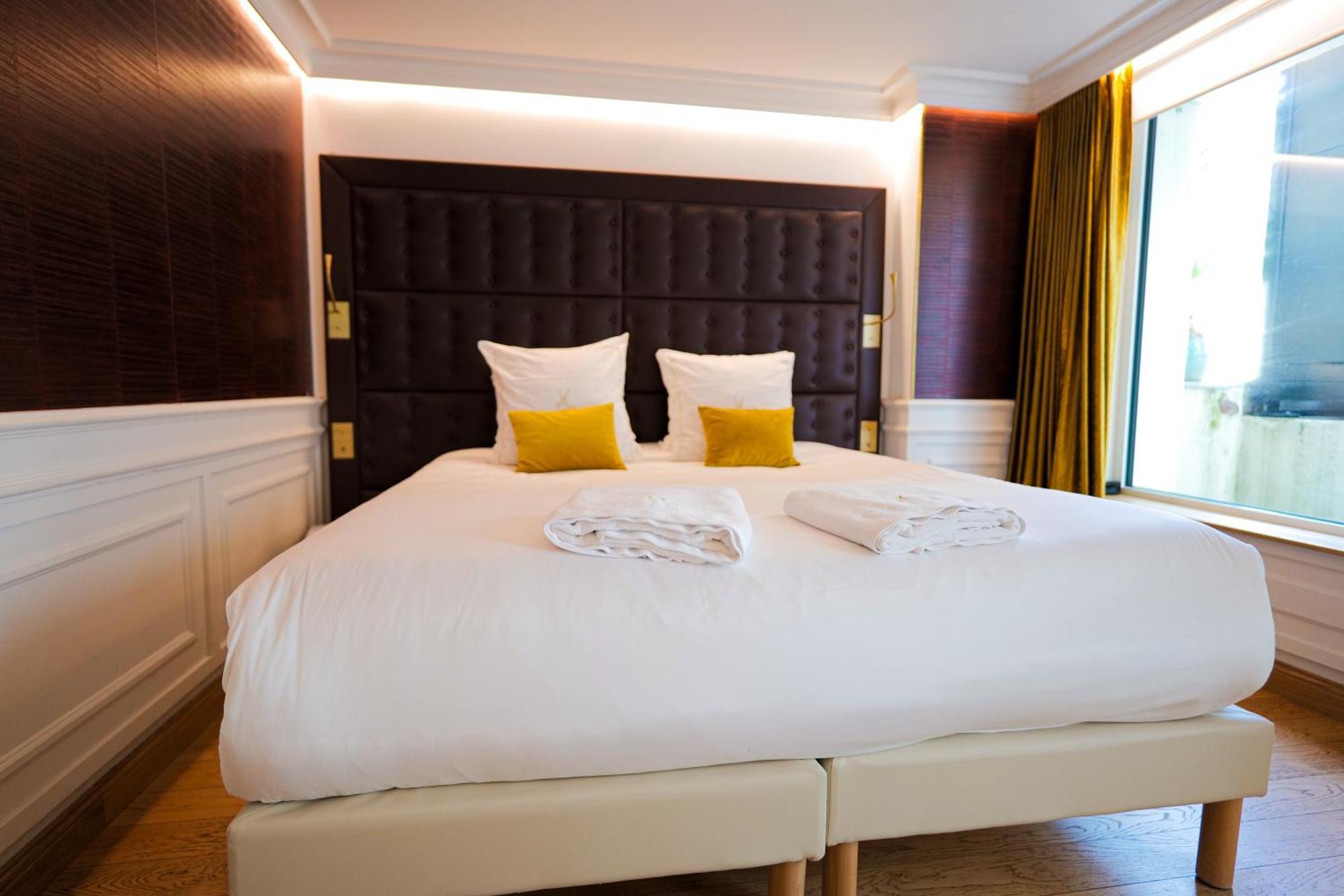 Hotel Merveilleux Cote Mer Duinkerke Buitenkant foto